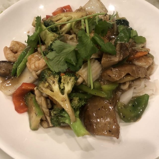 Seafood Combo Stir-Fried.